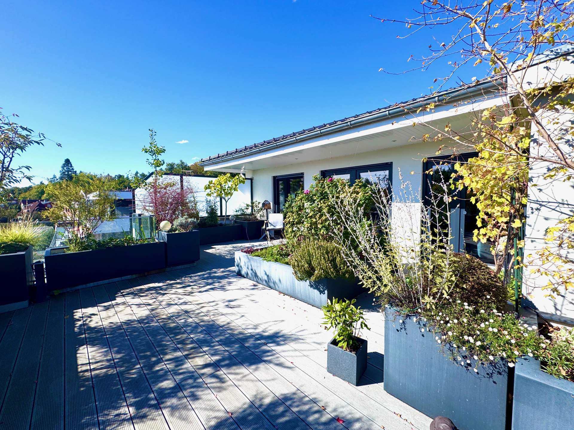 Einzigartig, wie Sie - Luxus-Penthouse - 280 m² Wohnfläche + ca. 92 m² Dachgarten - Vollausstattung